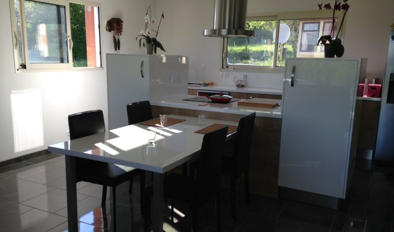 ilot-central-cuisiniste Une réalisation d'ilot central par nos cuisinistes